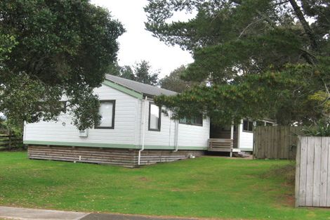 Photo of property in 16 Wilton Smith Avenue, Pauanui, Hikuai, 3579