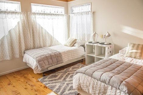 Photo of property in 6a Hilton Road, St Andrews, Hamilton, 3200