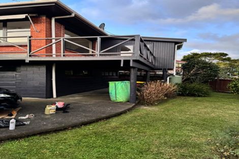 Photo of property in 29 Hillcrest Grove, Hillpark, Auckland, 2102