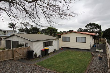 Photo of property in 23 Bluewater Place, Wattle Downs, Auckland, 2103