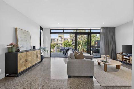 Photo of property in 20 Hastings Street, Hobsonville, Auckland, 0616