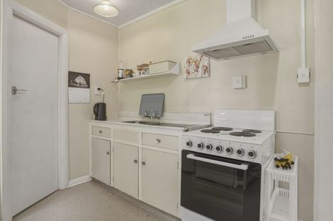 Photo of property in 64 Hazel Avenue, Caversham, Dunedin, 9012