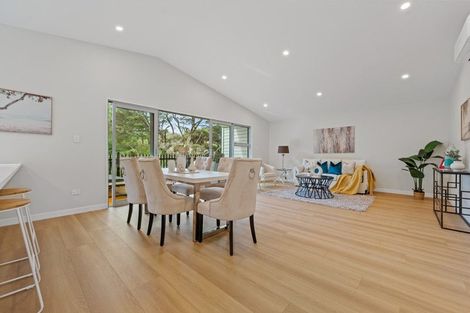 Photo of property in 41a Chamberlain Road, Massey, Auckland, 0614