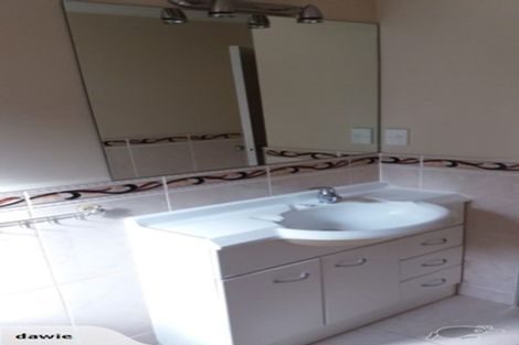 Photo of property in 62 Huntington Drive, Huntington Park, Auckland, 2013