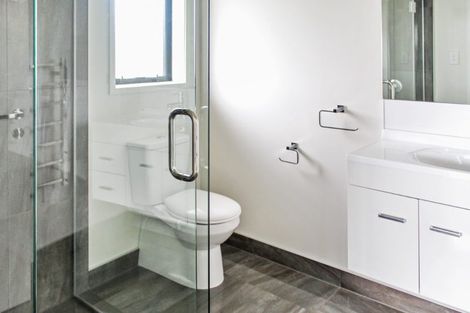 Photo of property in 32 Silicon Way, Fitzherbert, Palmerston North, 4410