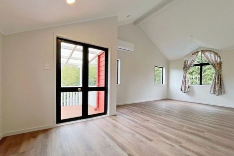 Photo of property in 1/41 Howard Road, Northcote, Auckland, 0627