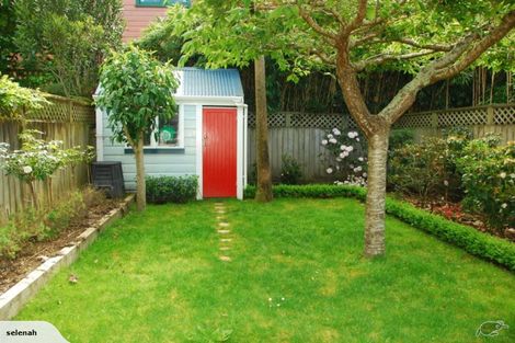 Photo of property in 62 Honiana Te Puni Street, Aro Valley, Wellington, 6021