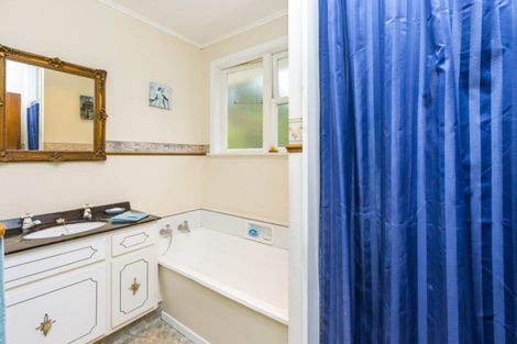 Photo of property in 210 Plateau Road, Te Marua, Upper Hutt, 5018