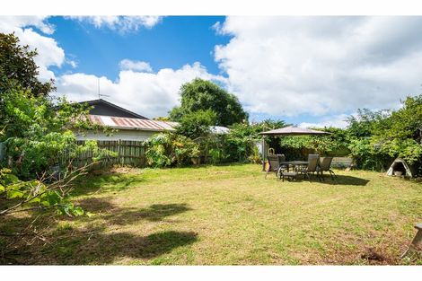 Photo of property in 2 Forest Hill Road, Henderson, Auckland, 0612