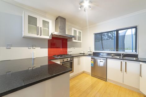 Photo of property in 36 Great South Road, Manurewa, Auckland, 2102