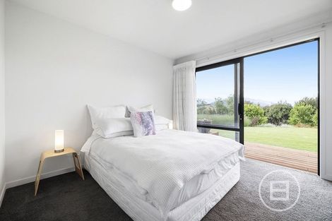 Photo of property in 12 Highfield Ridge, Wanaka, 9305