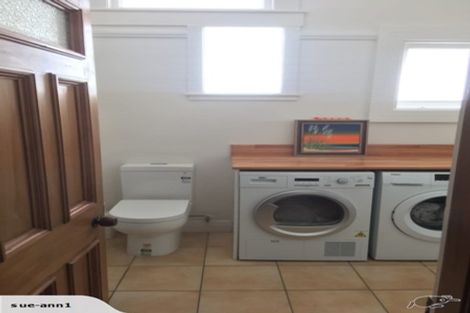 Photo of property in 143 Upland Road, Kelburn, Wellington, 6012