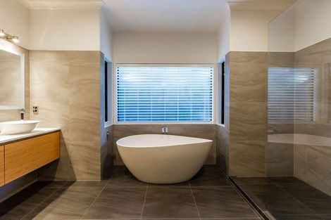 Photo of property in 6 Dunair Way, Britannia Heights, Nelson, 7010