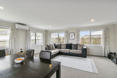 Photo of property in 14 Reubens Farm Lane, Taita, Lower Hutt, 5011