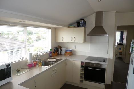 Photo of property in 2a Luxor Place, Massey, Auckland, 0614