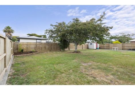 Photo of property in 10 Aldershot Place, Nawton, Hamilton, 3200