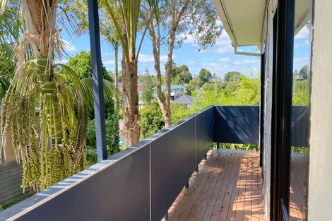 Photo of property in 53 Tiverton Road, Avondale, Auckland, 0600