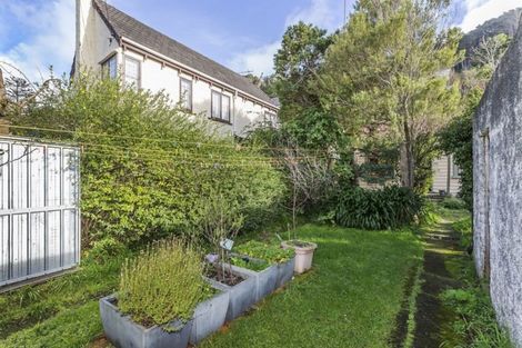 Photo of property in 240 Tinakori Road, Thorndon, Wellington, 6011