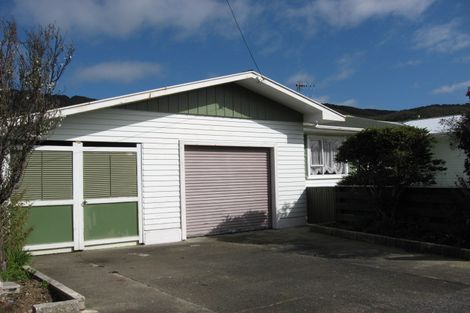 Photo of property in 70 Wood Street, Wainuiomata, Lower Hutt, 5014