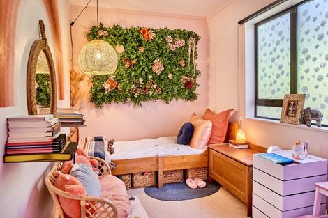 Photo of property in 12 Matatua Road, Raumati Beach, Paraparaumu, 5032