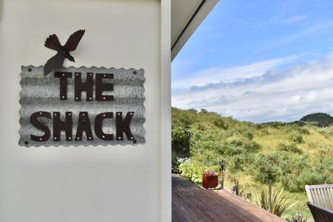 Photo of property in 12 Rata Street, Otaki Beach, Otaki, 5512