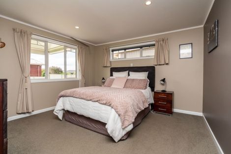 Photo of property in 10 Bootmaker Avenue, Waipu, 0510