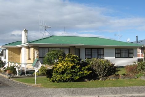 Photo of property in 9 Moehau Road, Te Kamo, Whangarei, 0112