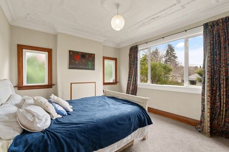 Photo of property in 9 Glenross Street, Glenross, Dunedin, 9011