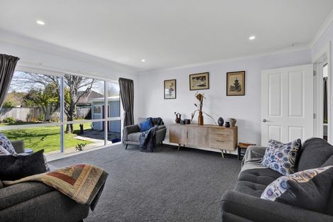 Photo of property in 30 Kahikatea Street, Inglewood, 4330