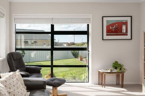 Photo of property in 6 Vantage Place, Omokoroa, 3114