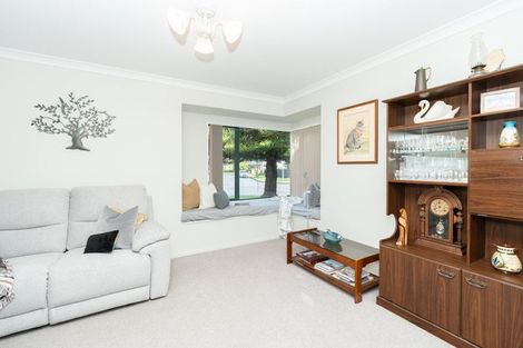 Photo of property in 30 Caversham Drive, Rototuna, Hamilton, 3210