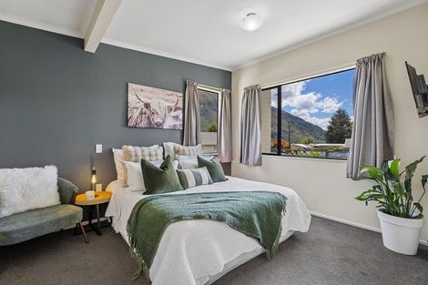 Photo of property in 17 Kent Street, Kingston, Athol, 9793