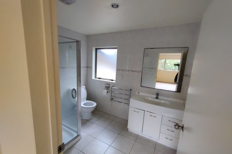 Photo of property in 30a Trinidad Road, Sunnynook, Auckland, 0620