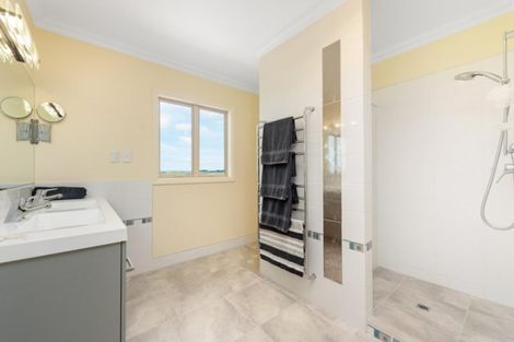 Photo of property in 27 Coral Drive, Papamoa Beach, Papamoa, 3118