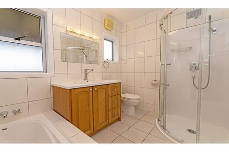 Photo of property in 207 Don Buck Road, Massey, Auckland, 0614