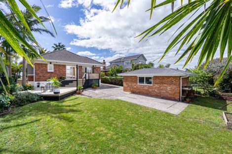 Photo of property in 3 Coronation Street, Belmont, Auckland, 0622