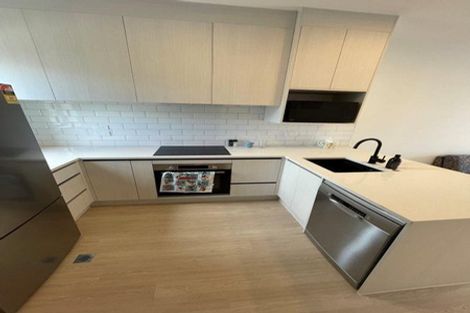 Photo of property in 4 Toanga Place, Mount Wellington, Auckland, 1062