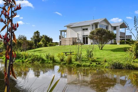 Photo of property in 279 Mangatawhiri Road, Omaha, Warkworth, 0986