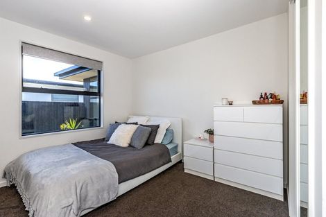 Photo of property in 24 Kingsbridge West, Burwood, Christchurch, 8083
