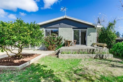 Photo of property in 54a Ruapehu Street, Paraparaumu, 5032