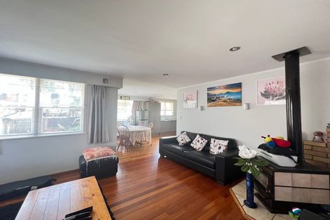 Photo of property in 20 Mack Place, Red Hill, Papakura, 2110