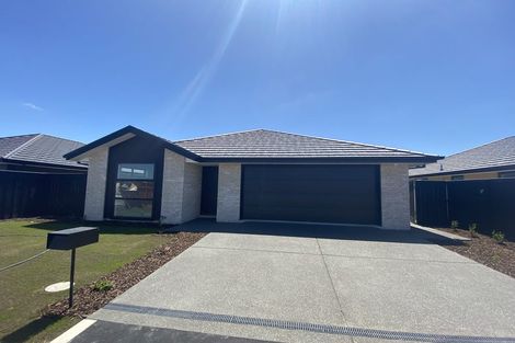 Photo of property in 28 Eileen Way, Rolleston, 7615