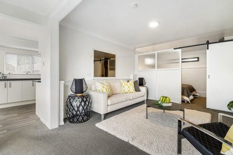 Photo of property in 1/21 Bonito Place, Bayview, Auckland, 0629