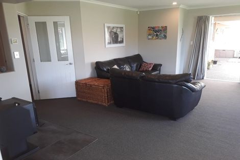 Photo of property in 71 North Terrace, Darfield, 7510