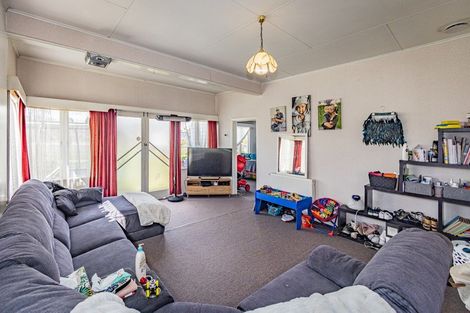 Photo of property in 50 Ward Street, Raetihi, 4632