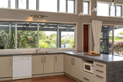 Photo of property in 4 Cochrane Drive, Kerikeri, 0230