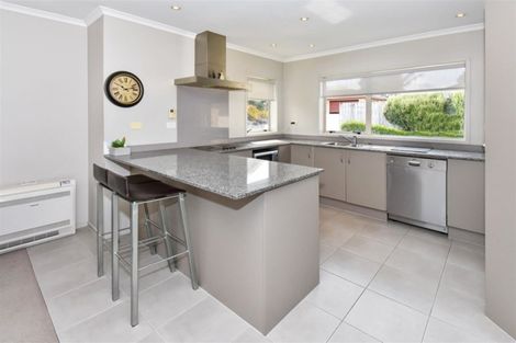 Photo of property in 22 Kauri Road, Pukekohe, 2120