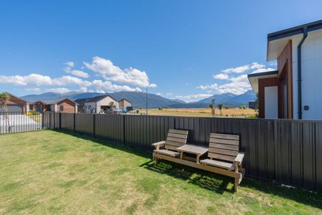 Photo of property in 6 Red Deer Place, Te Anau, 9600