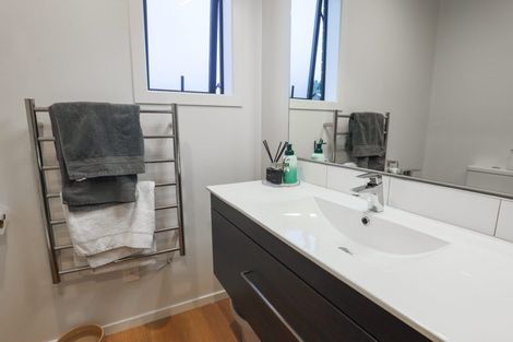 Photo of property in 16 Holystone Road, Whitby, Porirua, 5024