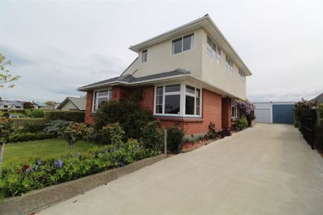 Photo of property in 15a Livingstone Street, West End, Timaru, 7910